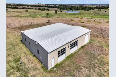 5108 Woodard Avenue, Cleburne, TX 76033 - Photo 32