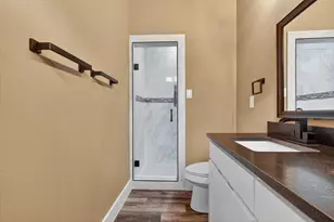 108 Griffin St, Waxahachie, TX 75165 - Photo 22