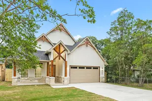 3037 Hiawatha Trail, Lake Worth, TX 76135 - Photo 2