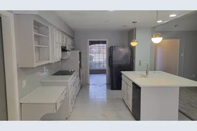 1333 Thunderbrook Drive, DeSoto, TX 75115 - Photo 2