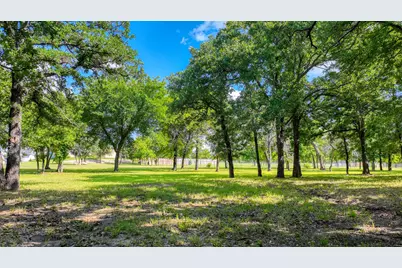 315 Arborview Drive, Weatherford, TX 76088 - Photo 12