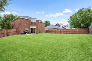 2049 Kingsbridge Dr, Heartland, TX 75126 - Photo 24