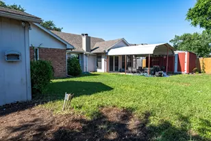 6852 Megan Ln, North Richland Hills, TX 76182 - Photo 32