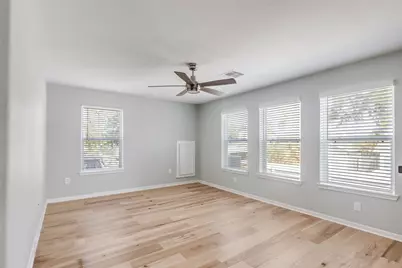 5106 Avenue O, Galveston, TX 77551 - Photo 2