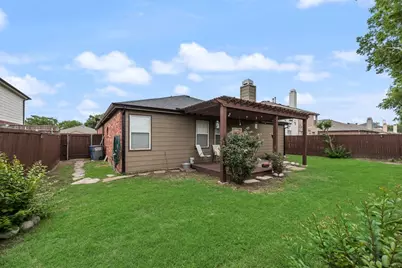2025 Apple Drive, Little Elm, TX 75068 - Photo 30