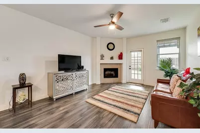 2025 Apple Drive, Little Elm, TX 75068 - Photo 6