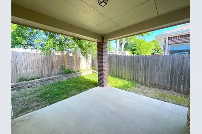 1212 Sunderland Lane, Fort Worth, TX 76134 - Photo 18