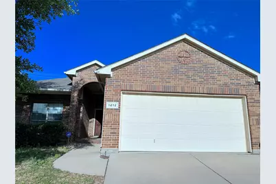 1212 Sunderland Lane, Fort Worth, TX 76134 - Photo 1