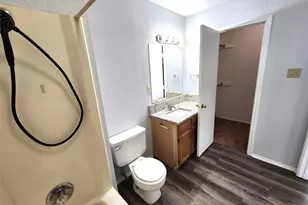 2202 Bolivar St, Denton, TX 76201 - Photo 36