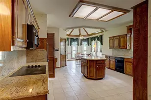 19 Las Brisas Cir, Wylie, TX 75098 - Photo 12