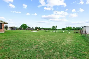 1217 Co Rd 4705, Leonard, TX 75452 - Photo 34