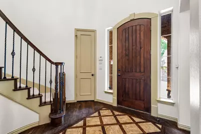 4349 Crestwood Court, Grapevine, TX 76051 - Photo 10