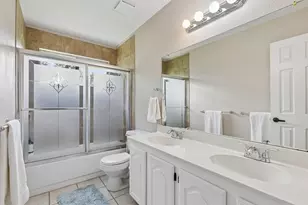7841 Ember Oaks Dr, North Richland Hills, TX 76182 - Photo 14