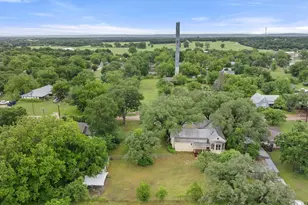 303 E McLain, Iredell, TX 76649 - Photo 34