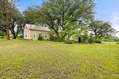 303 E McLain, Iredell, TX 76649 - Photo 22