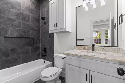 617 N Dwight Avenue, Dallas, TX 75211 - Photo 20