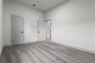 617 N Dwight Ave, Dallas, TX 75211 - Photo 18