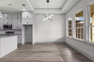 617 N Dwight Ave, Dallas, TX 75211 - Photo 12