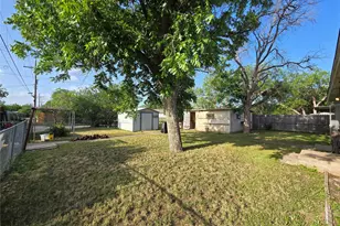 2926 S 23rd St, Abilene, TX 79605 - Photo 2