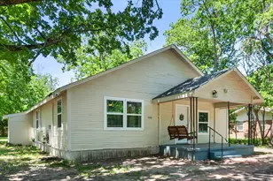 703 N Goodman Ave, Kerens, TX 75144 - Photo 26