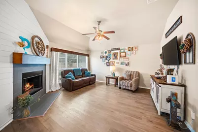 112 Sumac Drive, Waxahachie, TX 75165 - Photo 6