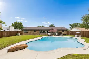 404 Glenwood Terrace, Hurst, TX 76053 - Photo 22