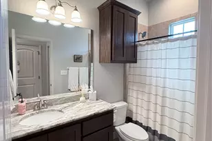 718 E Walcott St, Pilot Point, TX 76258 - Photo 18