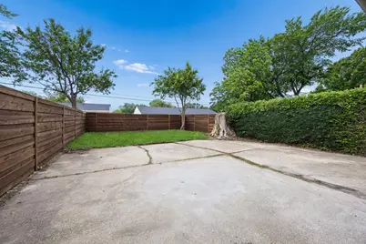 3538 Cloverdale Lane, Farmers Branch, TX 75234 - Photo 36
