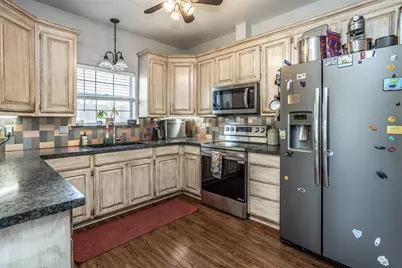 908 Wheeler Creek Drive, Gainesville, TX 76240 - Photo 14