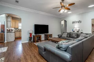 908 Wheeler Creek Dr, Gainesville, TX 76240 - Photo 4