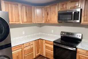 510 N Pacific Ave, Iowa Park, TX 76367 - Photo 8
