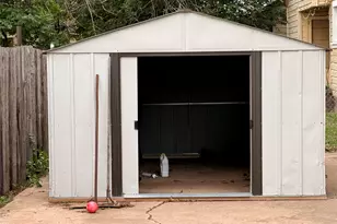 510 N Pacific Ave, Iowa Park, TX 76367 - Photo 24