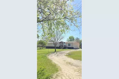 119 Enchanted Lakes Drive, Azle, TX 76020 - Photo 4