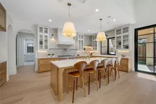 7004 Irongate Ln, Dallas, TX 75214 - Photo 8
