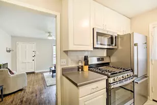 404 N Montreal Ave, Dallas, TX 75208 - Photo 24