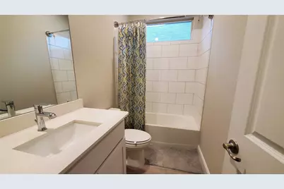 209 Frenchpark Drive, Fort Worth, TX 76052 - Photo 10