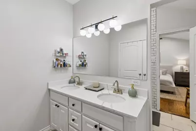 10677 Larchfield Lane, Dallas, TX 75238 - Photo 22