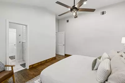 10677 Larchfield Lane, Dallas, TX 75238 - Photo 20