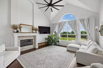 8528 Newman Drive, North Richland Hills, TX 76180 - Photo 8