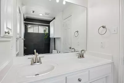 8528 Newman Drive, North Richland Hills, TX 76180 - Photo 24