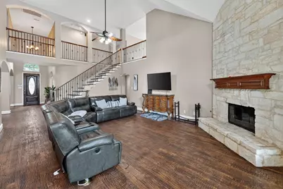 802 Myers Meadow Drive, Garland, TX 75043 - Photo 8