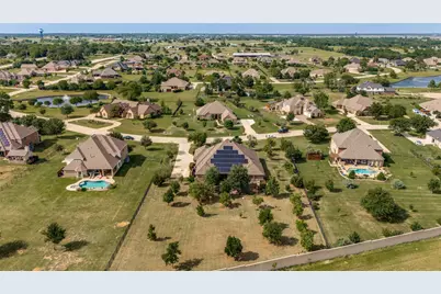191 Las Colinas Trail, Cross Roads, TX 76227 - Photo 36