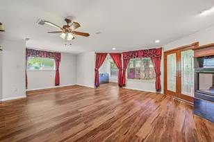 6414 Buena Vista Dr, Granbury, TX 76049 - Photo 14