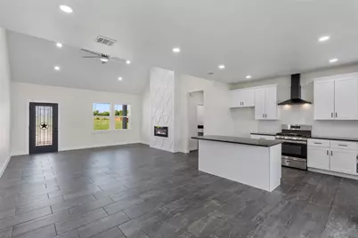 568 Highview Court, Godley, TX 76134 - Photo 8