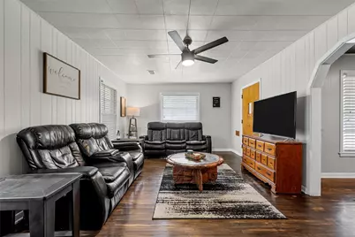 809 E Limestone Avenue, Mart, TX 76664 - Photo 4