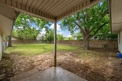 809 E Limestone Avenue, Mart, TX 76664 - Photo 20