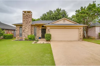 5017 Santa Fe Court, Arlington, TX 76017 - Photo 1