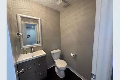 1307 W Pearl Street, Granbury, TX 76048 - Photo 20