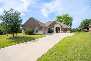 3201 Steamers Ct, Granbury, TX 76049 - Photo 1