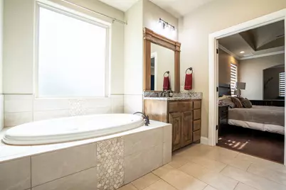 3201 Steamers Court, Granbury, TX 76049 - Photo 18